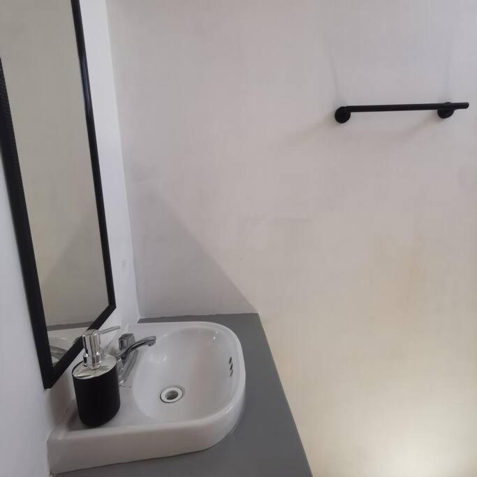Large And Comfy Apartment, Near Dt And Principal Beach! Zihuatanejo Exteriör bild