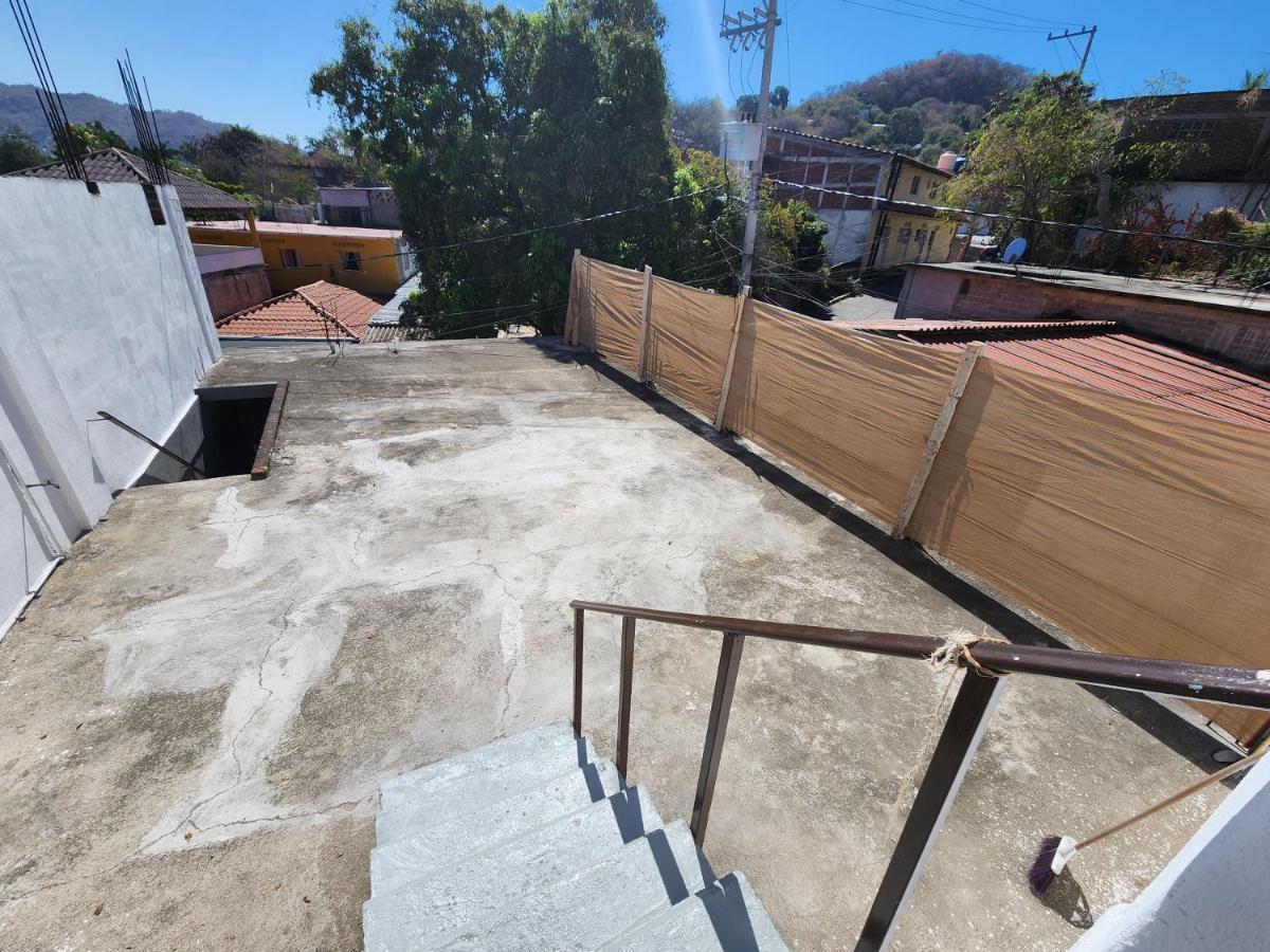 Large And Comfy Apartment, Near Dt And Principal Beach! Zihuatanejo Exteriör bild